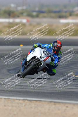media/Mar-24-2025-Moto Forza (Mon) [[57ce5c5cff]]/1-Advanced Group/Session 2 Turn 11/
